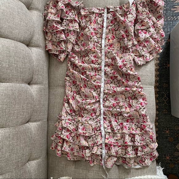 InTheStyle x Lorna Luxe ruffle off shoulder dress - Picture 11 of 12